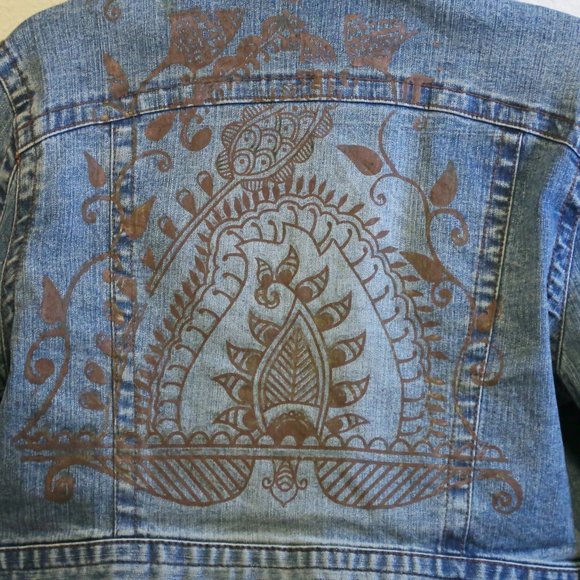 Squeeze Blue Jean Jacket with Brown Design - Picture 4 of 5